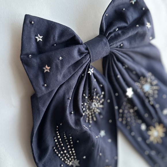 Beautiful embroidered beaded luxury hair bow accessory women girls holiday space - Picture 7 of 8